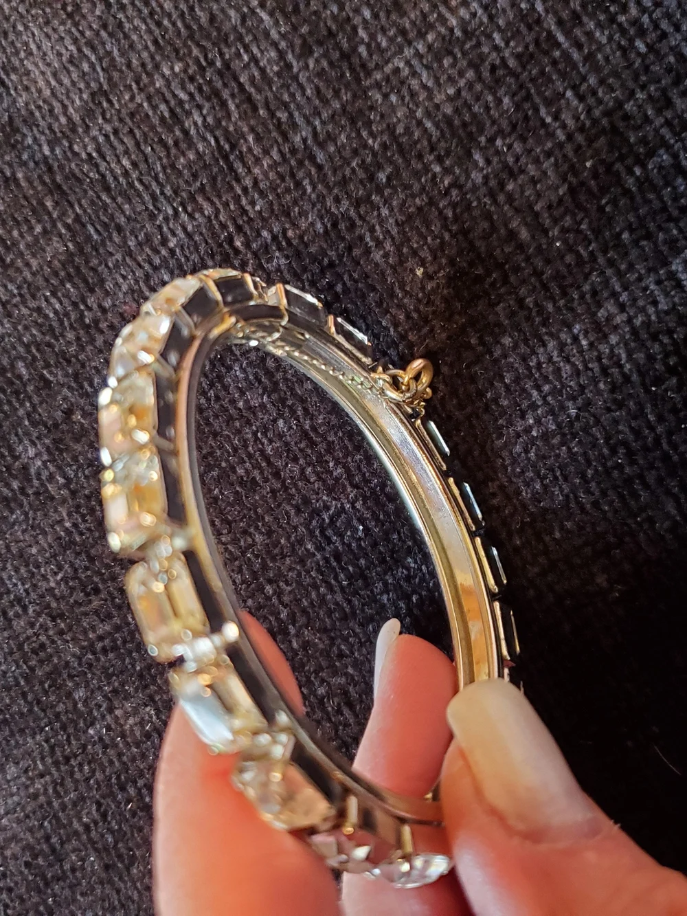 Elegant Crystal-Embellished Silver-Tone Hinged Bangle Bracelet